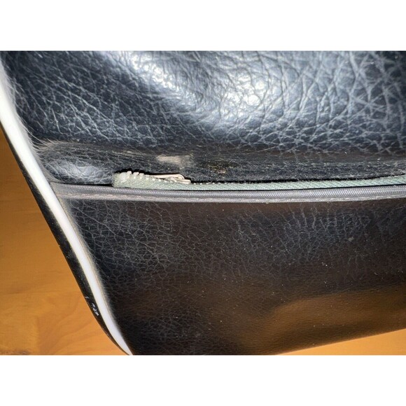 Vintage 14" x 11" European Health Spa Black Leather Gym/Tote Bag VTG 70s - Picture 5 of 10